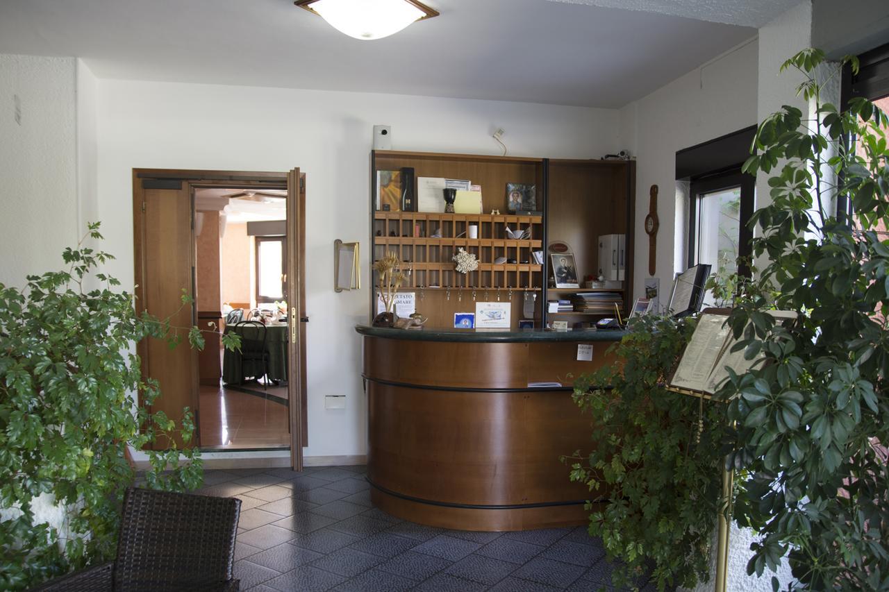 Ristorante Albergo Gerardo Di Masi Caposele Ngoại thất bức ảnh